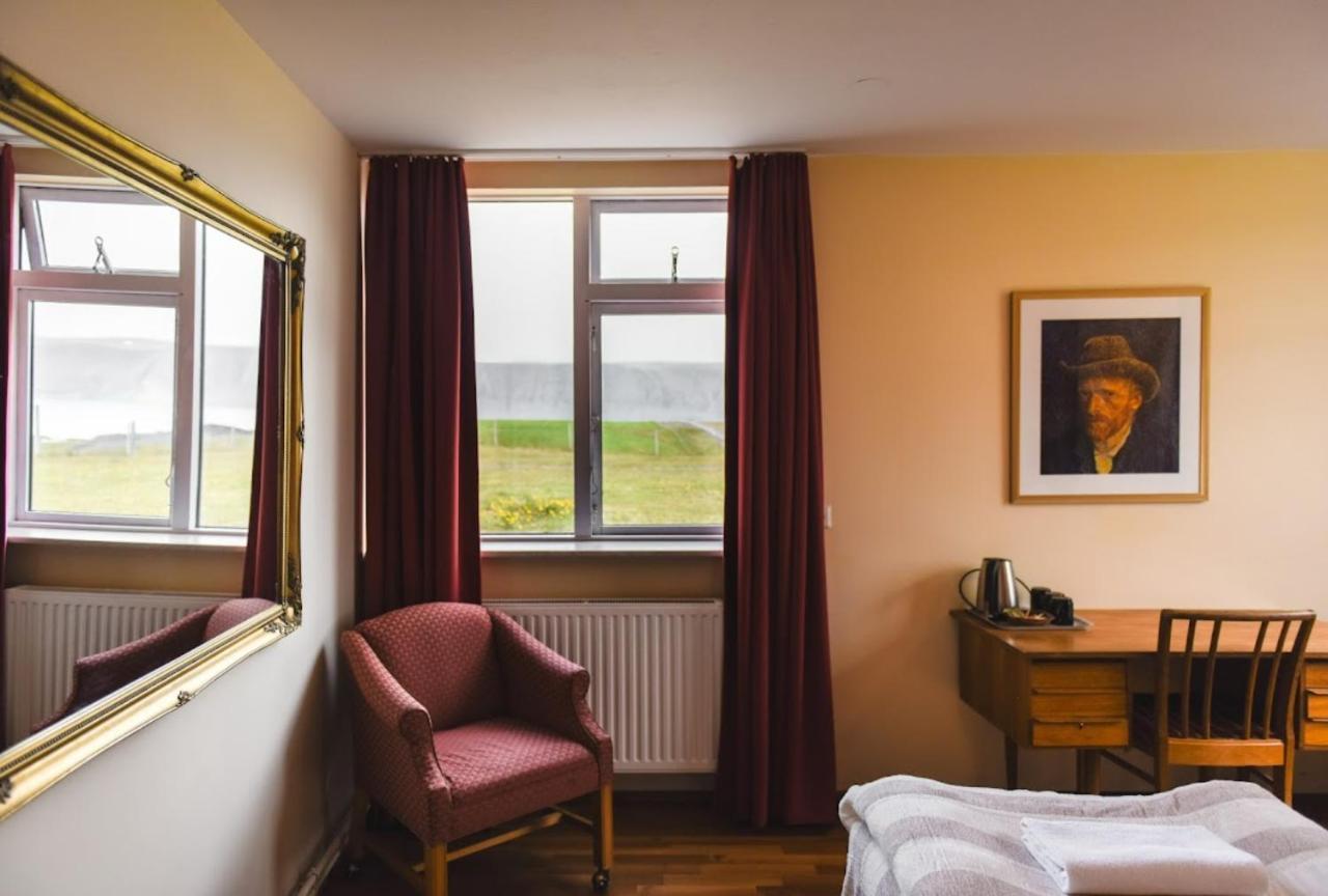 Hotel Latrabjarg Hnjotur Luaran gambar